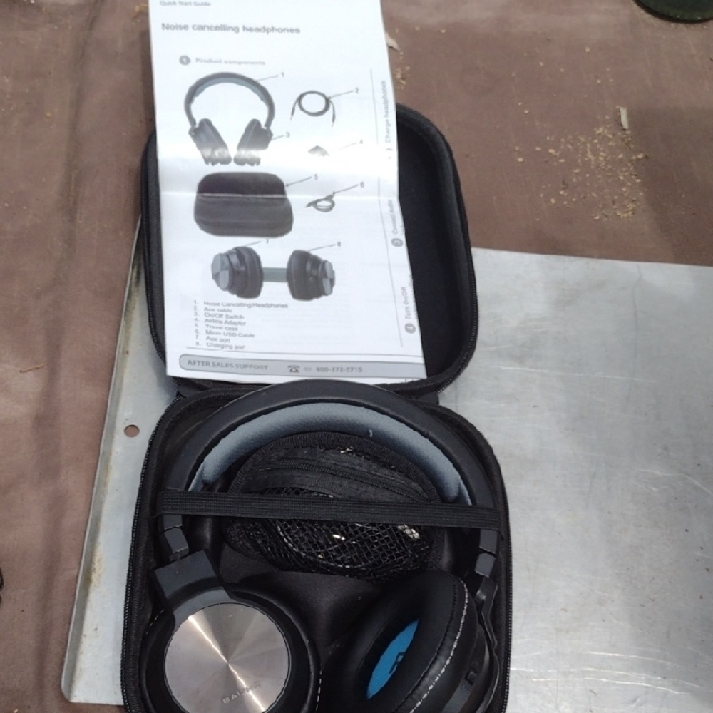 Bauhn Black and Silver Noise-Cancelling Headphones